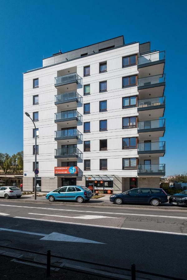 Raya Mansion Apartment Warsaw